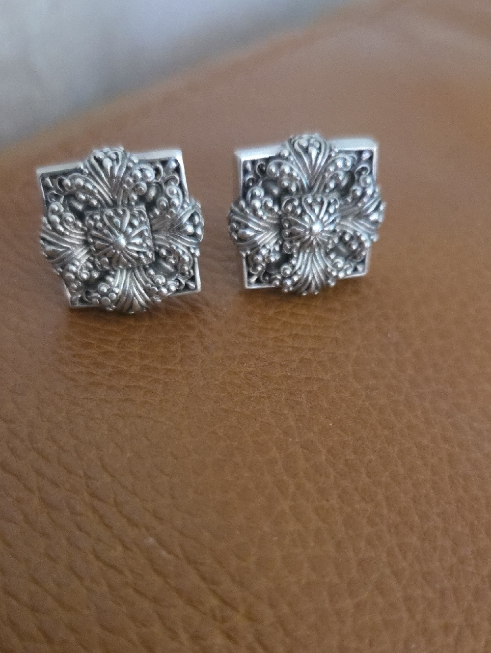 Sarda 925 Intricate Silver Floral Square Stud Earrings